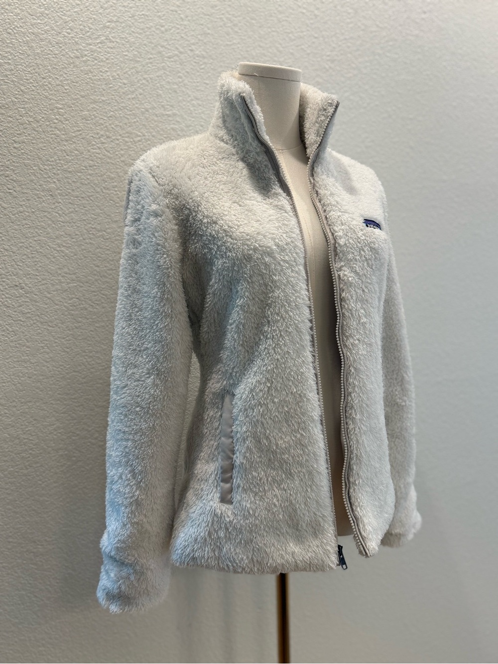 Patagonia Cream Plush Full-Zip Los Gatos Jacket for Layering Outdoors Hiking - Picture 2 of 5
